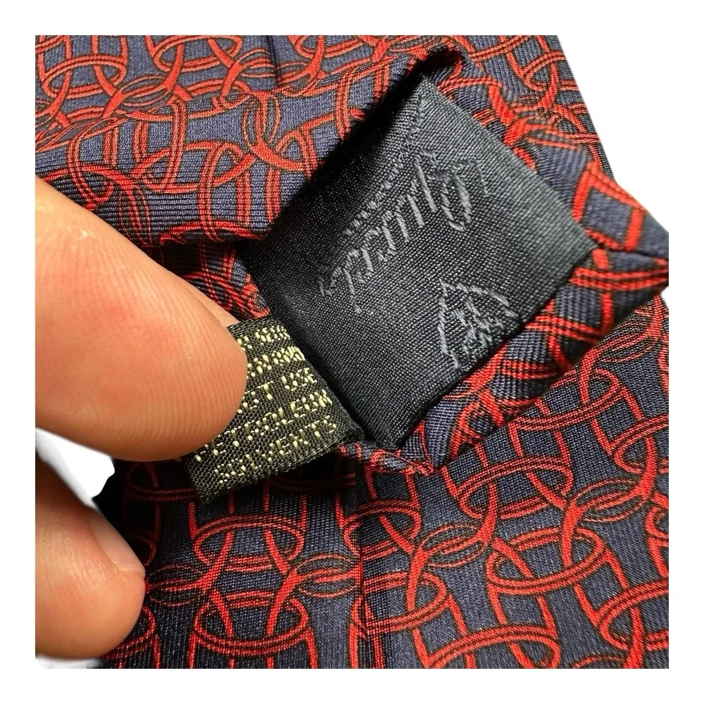 GUCCI VTG Blue Red Geometric Pure Silk AOP Tie‎ 3.75 Inch Width